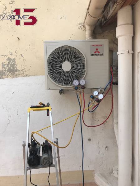 Pompe à chaleur réversible type Bi-Split par Axiome13 à Martigues