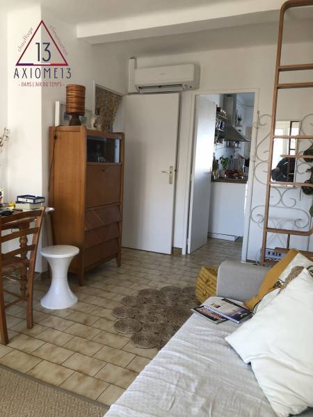 Fourniture et pose de 2 climatisations réversibles dans un appartement de La Cadière pour une chambre et un séjour