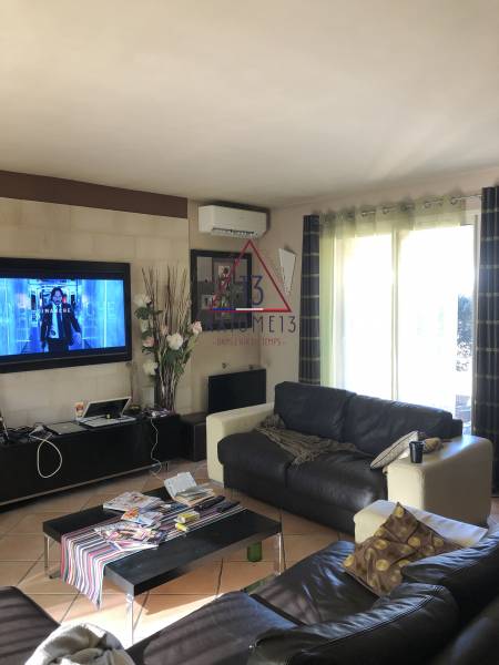 Climatisation réversible murale dans un séjour à La Destrousse