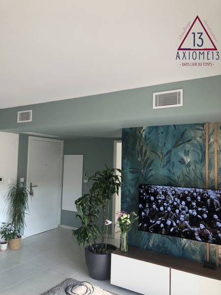 Grilles de soufflage dans un séjour à Saint-Zacharie