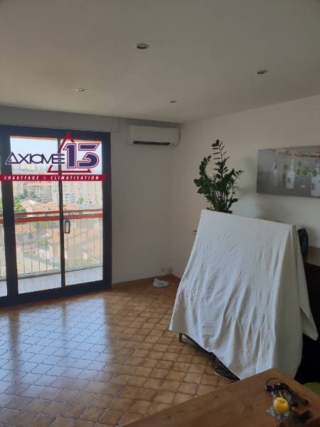 Climatisation murale pour salon 35m2